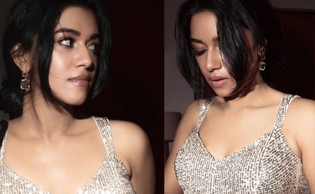 Mirnalini Ravi : మత్తెక్కించే మృణాళిని