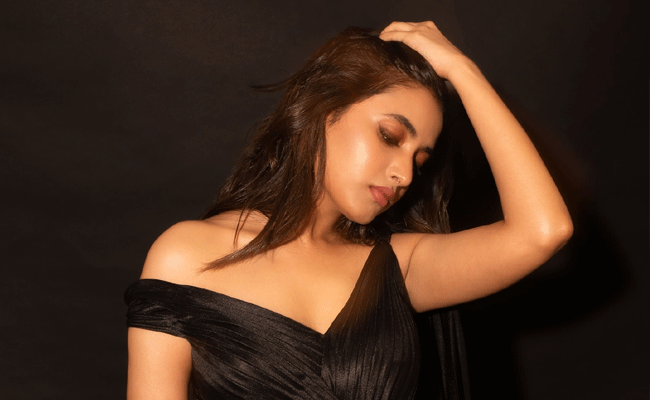 Priyanka Mohan: ప్రియాంక ఫోటోలు అదిరాయి!